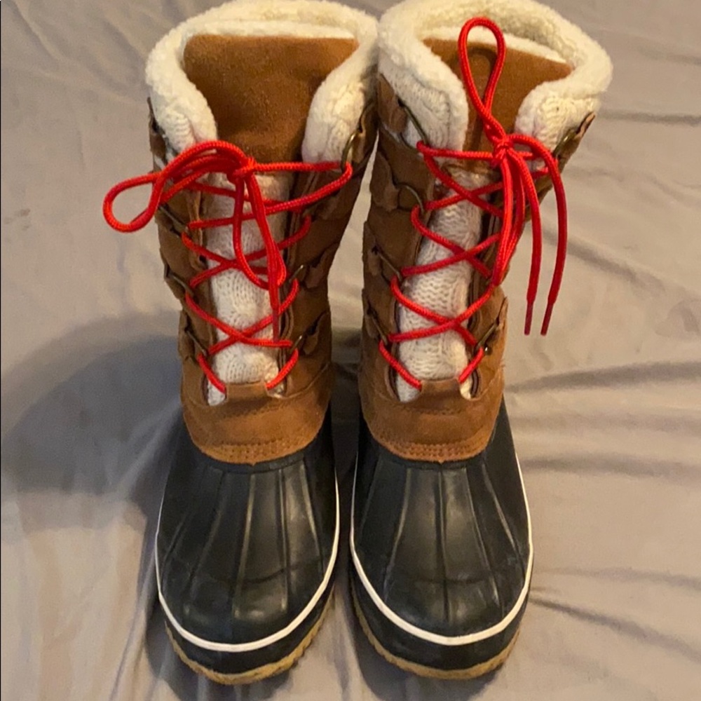 Winter boots